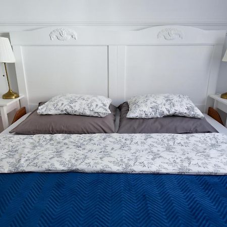 Wilhelmstadt Apartment 60M - Parking Torun Luaran gambar