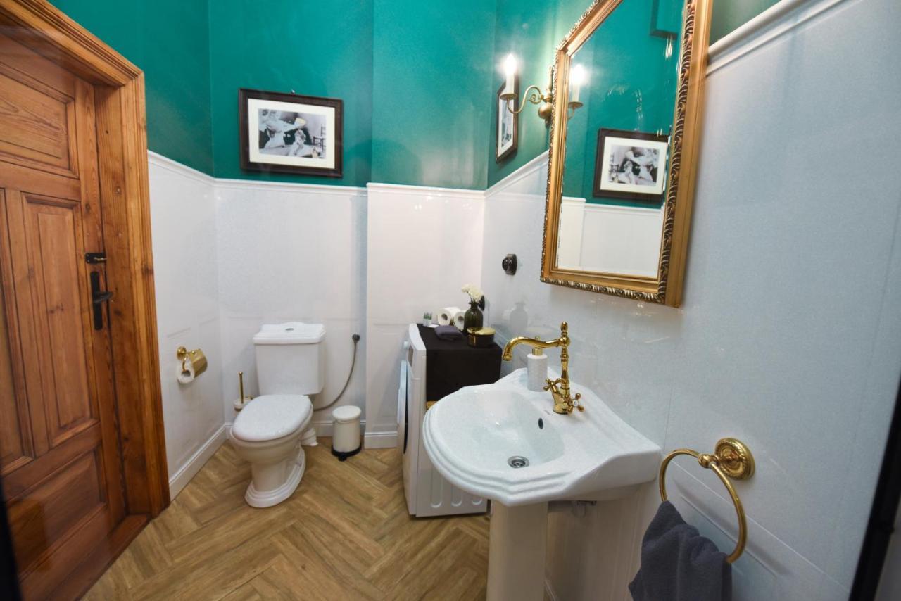 Wilhelmstadt Apartment 60M - Parking Torun Luaran gambar