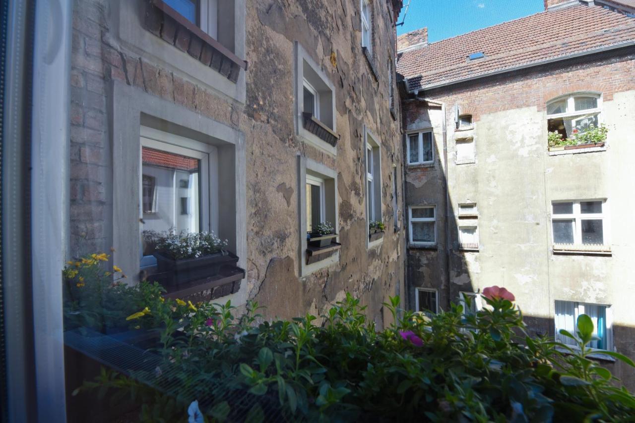 Wilhelmstadt Apartment 60M - Parking Torun Luaran gambar